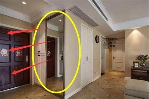 门对面人家门上贴的辟邪画我该怎么办,第2张 门对面人家门上贴的辟邪画我该怎么办,第2张